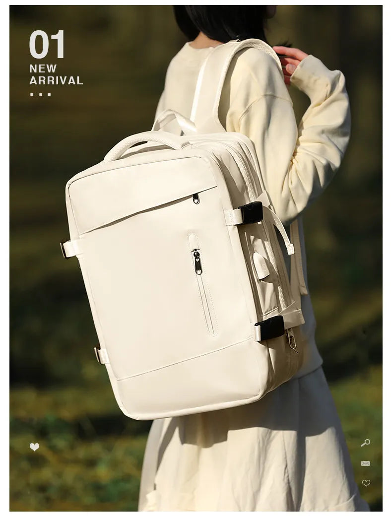 Extendible Travel Backpack With USB - A Fabventure